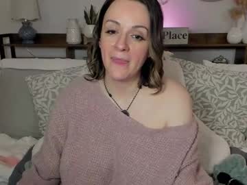 bigboobsmcgee2021's chat room