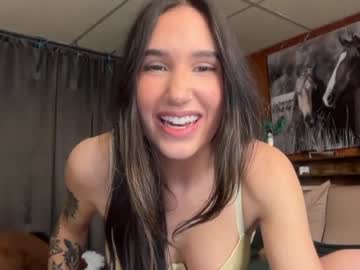 ella2sweet's chat room