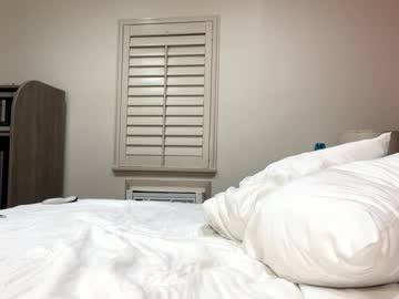 kibrombariu45's chat room