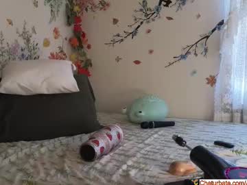 aliceriverscam's chat room