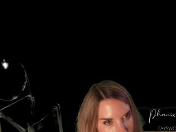 phoenix_taylor's chat room