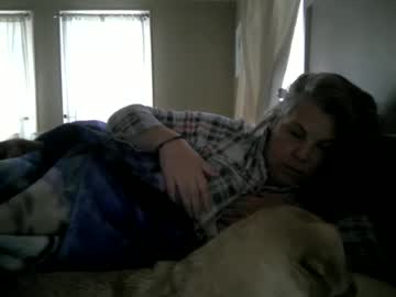 madisonfelicia's chat room