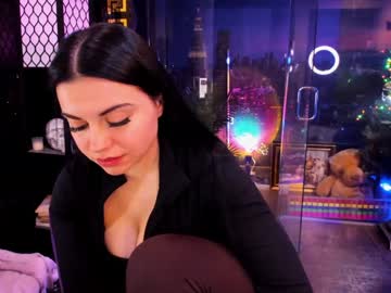 alma_pearl's chat room