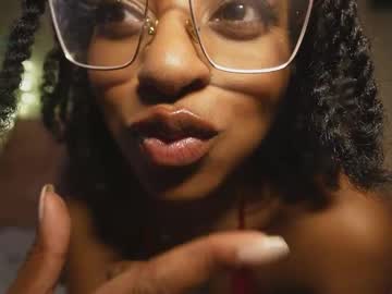 jada_valentine's chat room