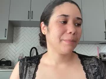 kissandcurrency's chat room