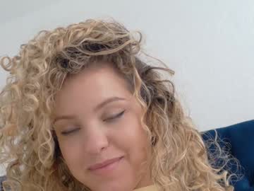 theislandgirl's chat room