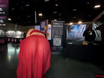 maevemads's chat room