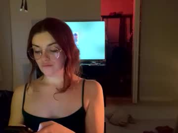 intothewoodswego's chat room