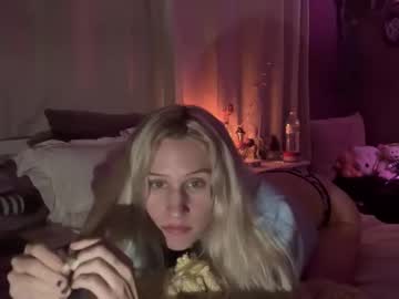 violetfaee's chat room