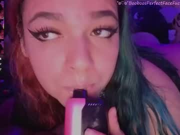 booboosperfectfacefuck's chat room