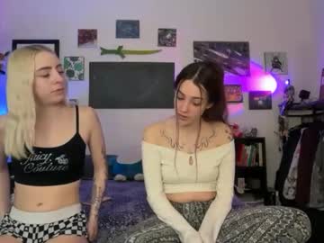 hannahtaylorr's chat room