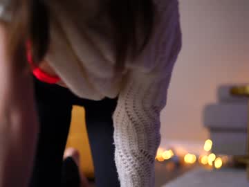 newchloe18's chat room