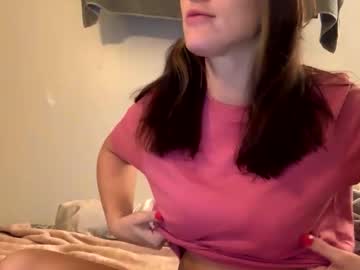 aliciacolette123's chat room