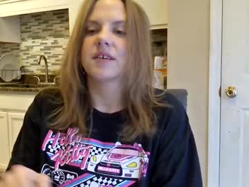 tinywithtiddies's chat room