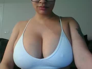 erin2025's chat room