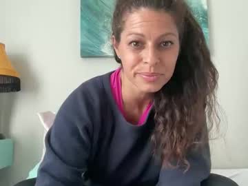 amysmilez's chat room