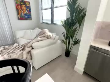 kaliblakexo's chat room