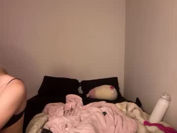 alyssastonee's chat room