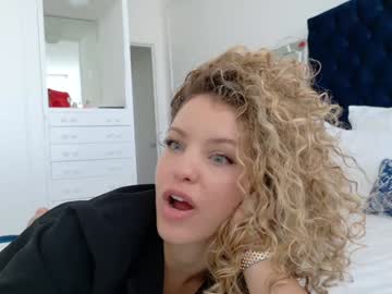 theislandgirl's chat room