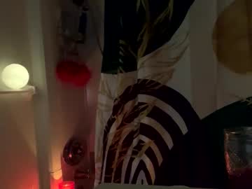 intothewoodswego's chat room