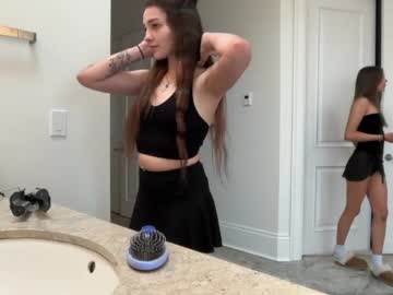 miamoorexo's chat room