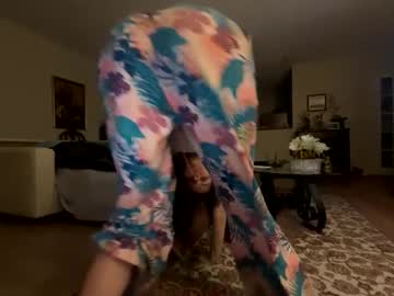 covergirl9's chat room