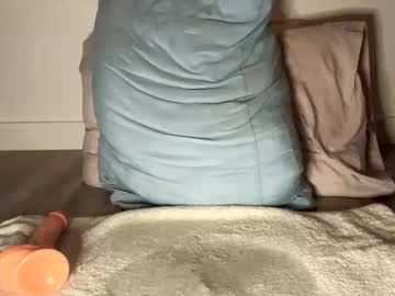 wetangeldoll's chat room