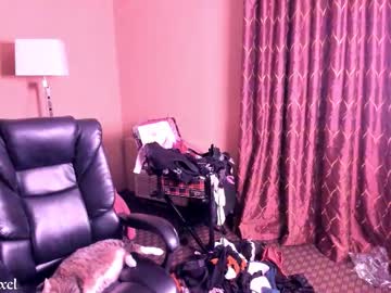 lilypixel's chat room