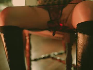 thecamwoman's chat room