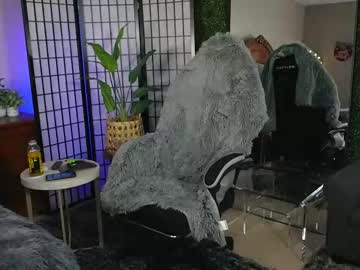 oh_lovely_girl's chat room