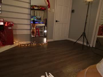 rosiebones's chat room