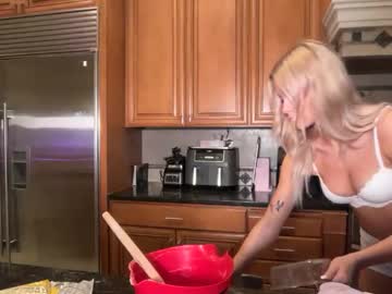 kenziesmithh's chat room