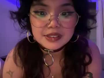 toro_luna's chat room