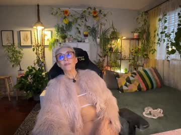 sunnie_dayz's chat room