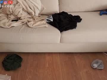 serareads's chat room