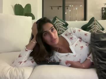 camiliakxoxo's chat room