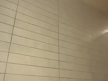 chloeros3e's chat room