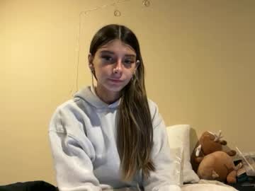 clairewalkerrr's chat room