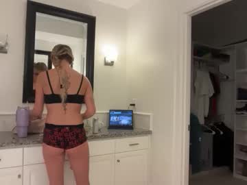 kenziesmithh's chat room