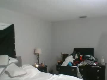 sweetangelbabe23's chat room