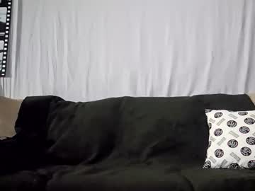 coupleoffantastics's chat room