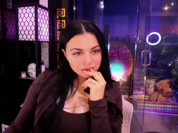 alma_pearl's chat room