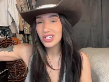 ella2sweet's chat room