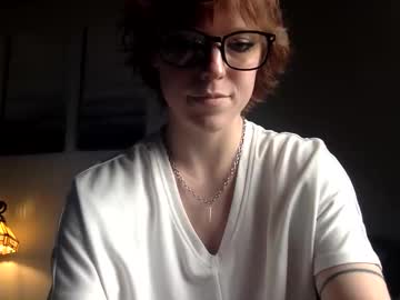 cindy_loo_hoops's chat room