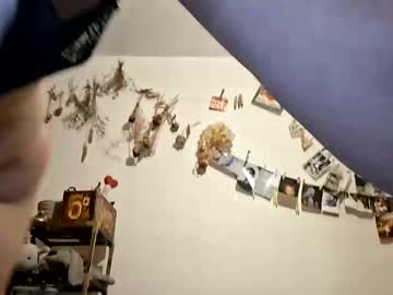 lacybell's chat room