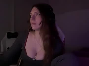 lunasnows's chat room