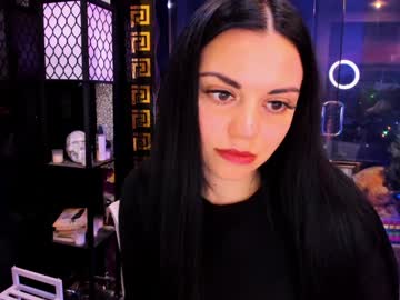 alma_pearl's chat room