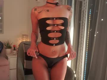 mysticxkitty's chat room