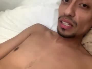 slimthicckbaby04's chat room