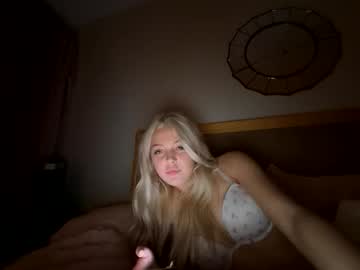 littlelolabunnny's chat room